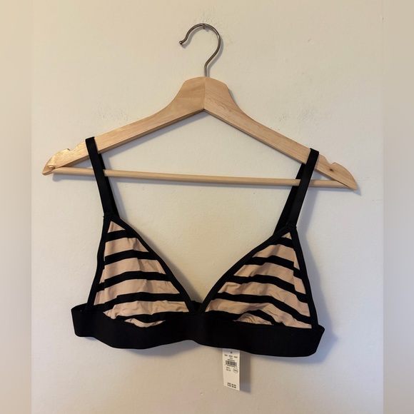 Matching Set - Picture 2 of 7